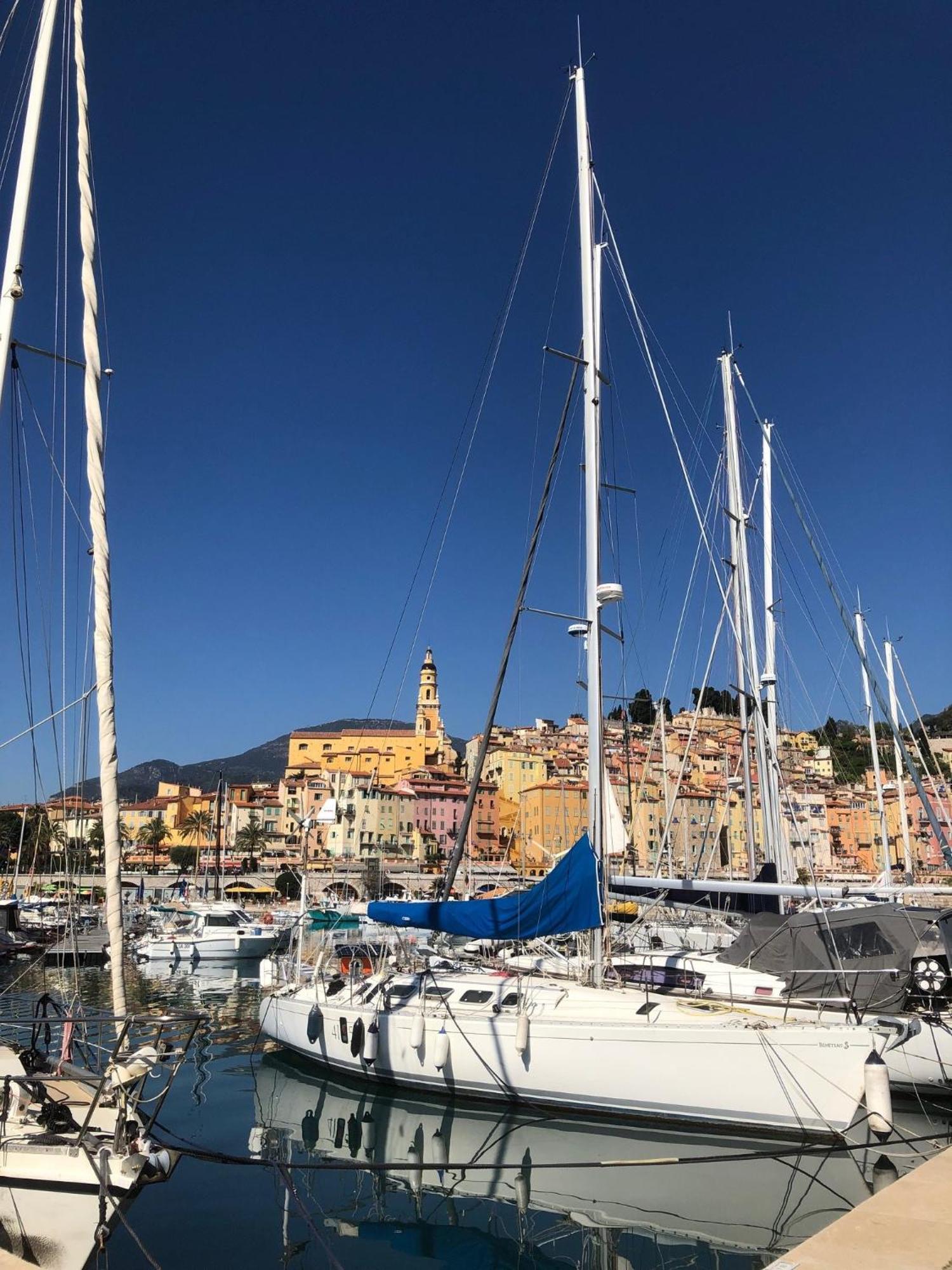 Welcome In The Cozy Blue Nest Pedestrian Menton Exterior photo